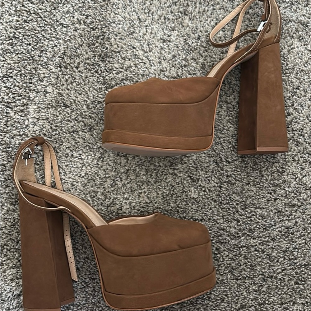 SCHUTZ Tan Platform Heels